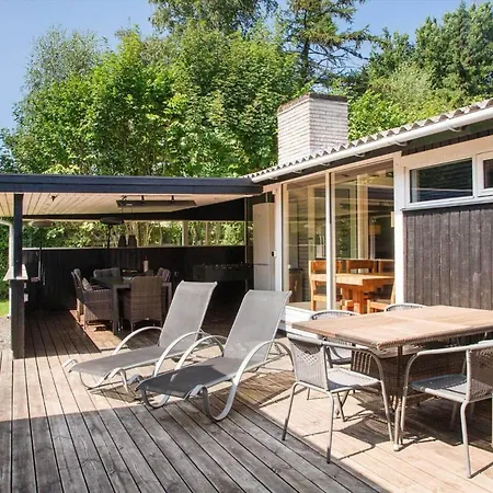 M13-vaeggerlose-lovsangervej-13 Hébergement de vacances Bøtø By