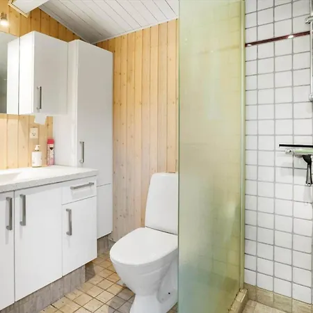 M13-vaeggerlose-lovsangervej-13 Hébergement de vacances *